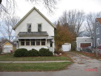 628 E Perry St, Belvidere, IL 61008 