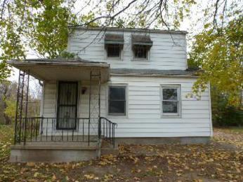 608 N Amos Ave, Springfield, IL 62702 
