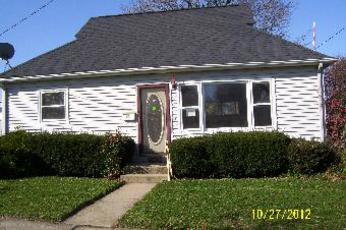 202 S Lee St, Lexington, IL 61753 
