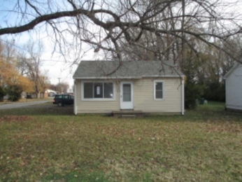 1905 Harvest Ave, Cahokia, IL 62206 
