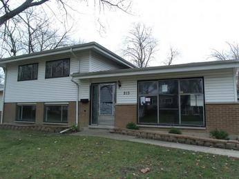 213 Berry St, Park Forest, IL 60466 