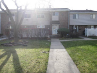 829 Pin Oak Lane, University Park, IL 60466 
