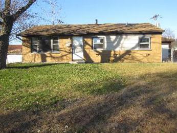 160 Mora Road, Carpentersville, IL 60110 