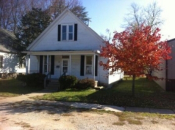 1108 East 5th Street, Beardstown, IL 62618 