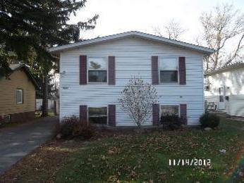 3228 Gabriel Ave, Zion, IL 60099 