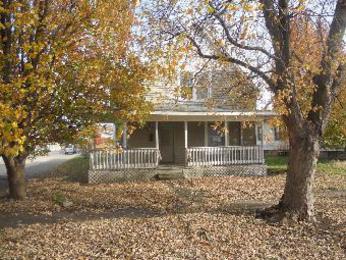 1 S Oak St, Villa Grove, IL 61956 