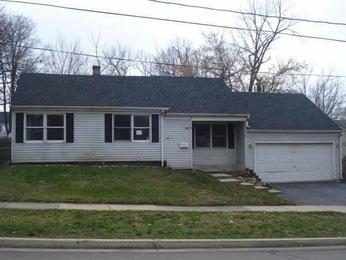 114 Spring St, Batavia, IL 60510 