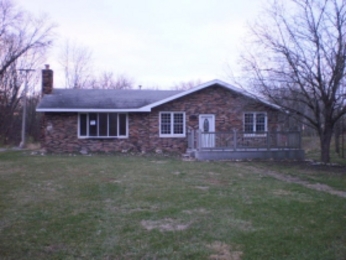 6936 E Main Pike, Saint Anne, IL 60964 