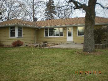 1520 S 9th St, Mattoon, IL 61938 