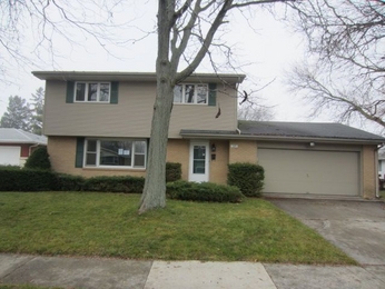 209 Lynne Ln, Belvidere, IL 61008 