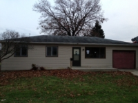 1008 E 5th St, Sandwich, IL 60548 