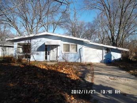 52 Circle Dr E, Montgomery, IL 60538 