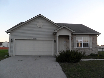 1528 Bluestem Ln, Minooka, IL 60447 