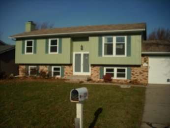 1214 Brentwood Ct, Normal, IL 61761 