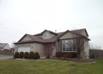 804 Hollow Gln, Joliet, IL 60431 