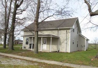 1101 W North St, Alhambra, IL 62001 