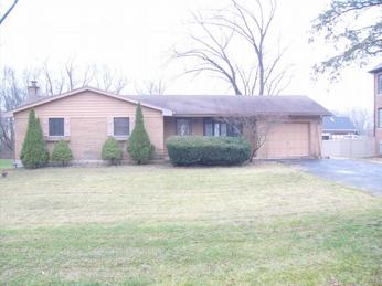 23w713 Goodridge Terr, Roselle, IL 60172 