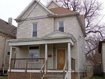 1912 N Dechman Ave, Peoria, IL 61603 