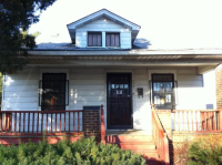 755 37th St, East Saint Louis, IL 62205 