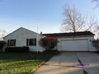 20 Cayman Drive, Montgomery, IL 60538 