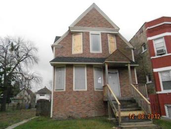 952 N Lockwood Ave, Chicago, IL 60651 