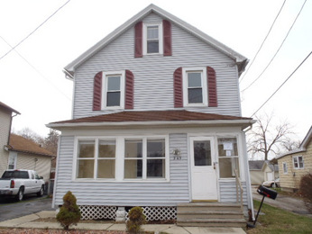 243 Evans Ave, Aurora, IL 60505 