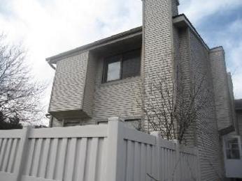 506 Del Lago Drive, Schaumburg, IL 60173 