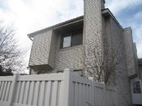 506 Del Lago Drive, Schaumburg, IL 60173 