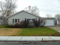 104 Hickory Dr, Carpentersville, IL 60110 