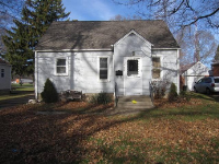 692 Stewart Ave, Elgin, IL 60120 