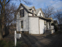 418 Lowrie Ct, Elgin, IL 60120 