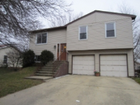 236 Seneca Ct, Bolingbrook, IL 60440 