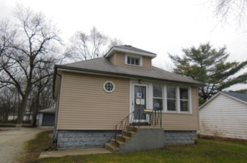 129 N Wabash Ave, Glenwood, IL 60425 