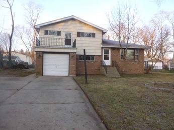 1234 Fulton Ave, Winthrop Harbor, IL 60096 