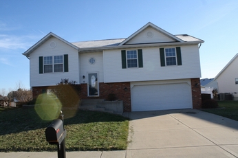 52 Ashbrooke, Troy, IL 62294 