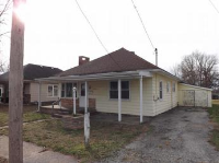 1114 Trout Ave, Johnson City, IL 62951 