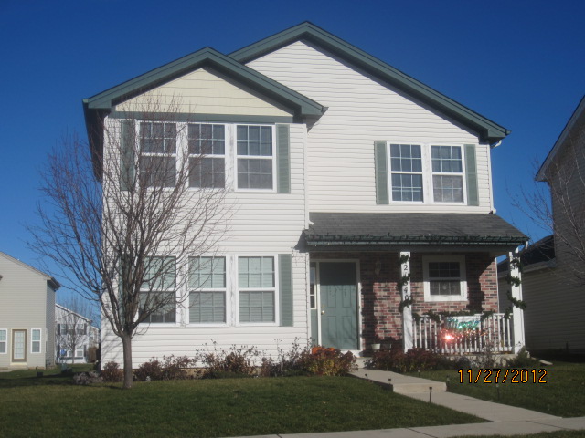 21540 Cormorant St, Crest Hill, IL 60435 