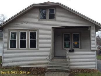831 Watson St, Aurora, IL 60505 