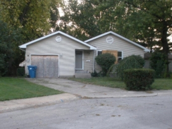 688 W Drummond Dr, Bourbonnais, IL 60914 