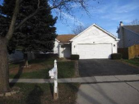 667 Mariner Dr, Elgin, IL 60120 