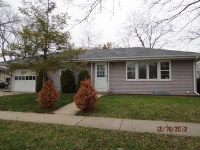 932 East Ave, Belvidere, IL 61008 