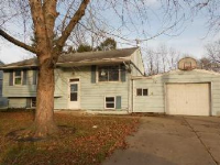 1016 Stratford Dr, Champaign, IL 61821 