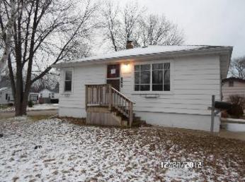 1503 10th St, Winthrop Harbor, IL 60096 