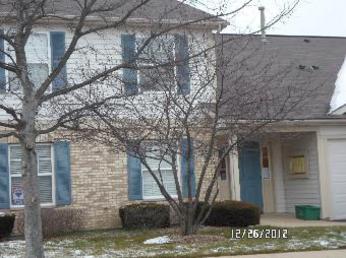 1273 N Red Oak Cir Unit 1, Round Lake Beach, IL 60073 