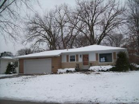 2310 37th St, Rock Island, IL 61201 