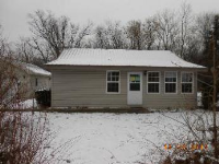 445 Charlotte Ave, Crystal Lake, IL 60014 