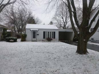 2208 Elizabeth Aven, Zion, IL 60099 