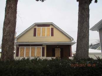 5144 W Warwick Ave, Chicago, IL 60641 