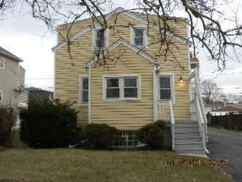 4845 N Harold Ave, Schiller Park, IL 60176 