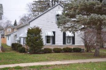 223 E Prairie St, Lanark, IL 61046 